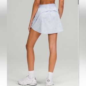 Lululemon Hotty Hot High-Rise Skirt size 2
